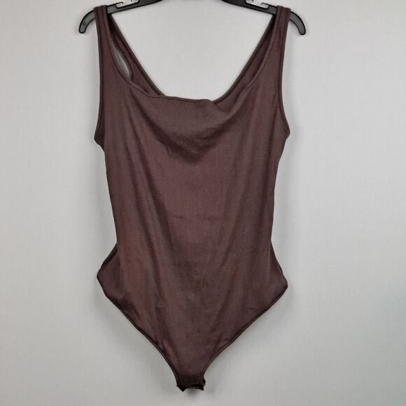 Skims ladies ribbed bodysuit NWT - Picture 1 of 10